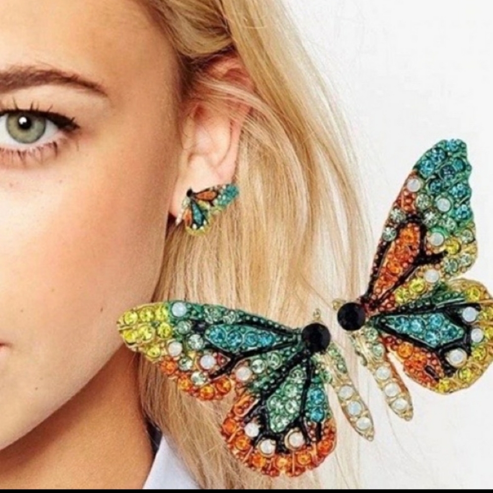 NWT butterfly earrings
